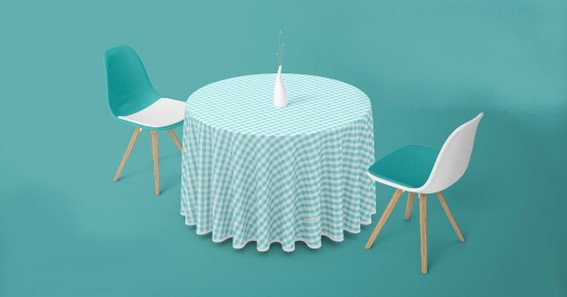 how to make plastic tablecloths look nice